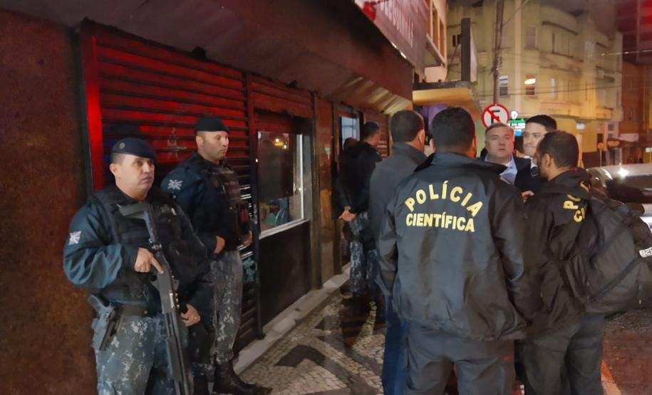 Ação da Força-Tarefa Infância Segura promove fiscalização e conscientização em bairros de Curitiba